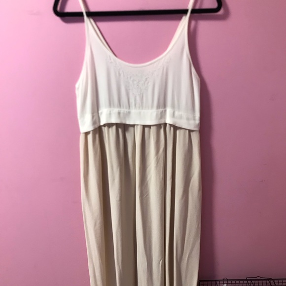 Aritzia Dresses & Skirts - Wilfred Bisous Dress Size Small